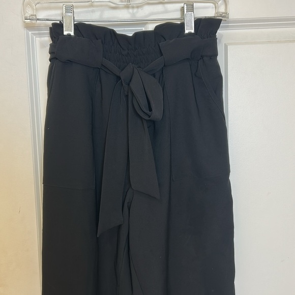 Kate Kasin paper bag pants size small black with belt pockets work inseam 26“ - Picture 3 of 6